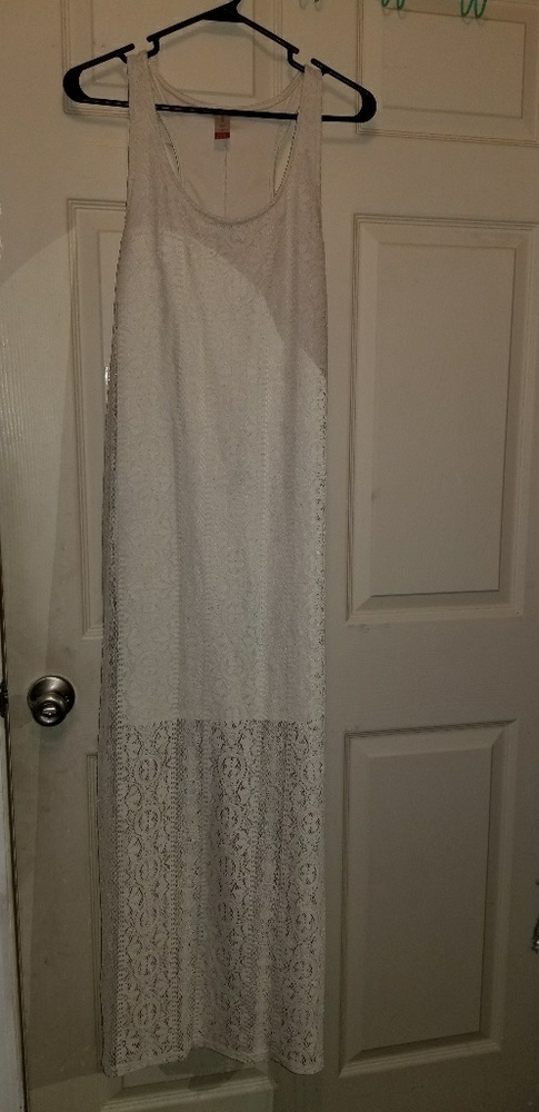 Long lace dress